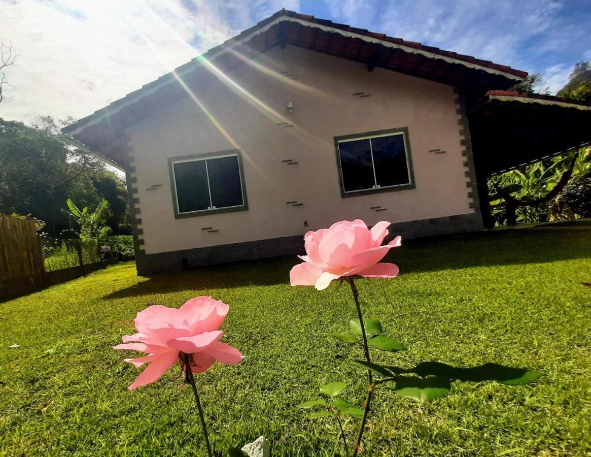 Casa Rosa Lumiar, Cachoeira Particular E Fazendinha Экстерьер фото